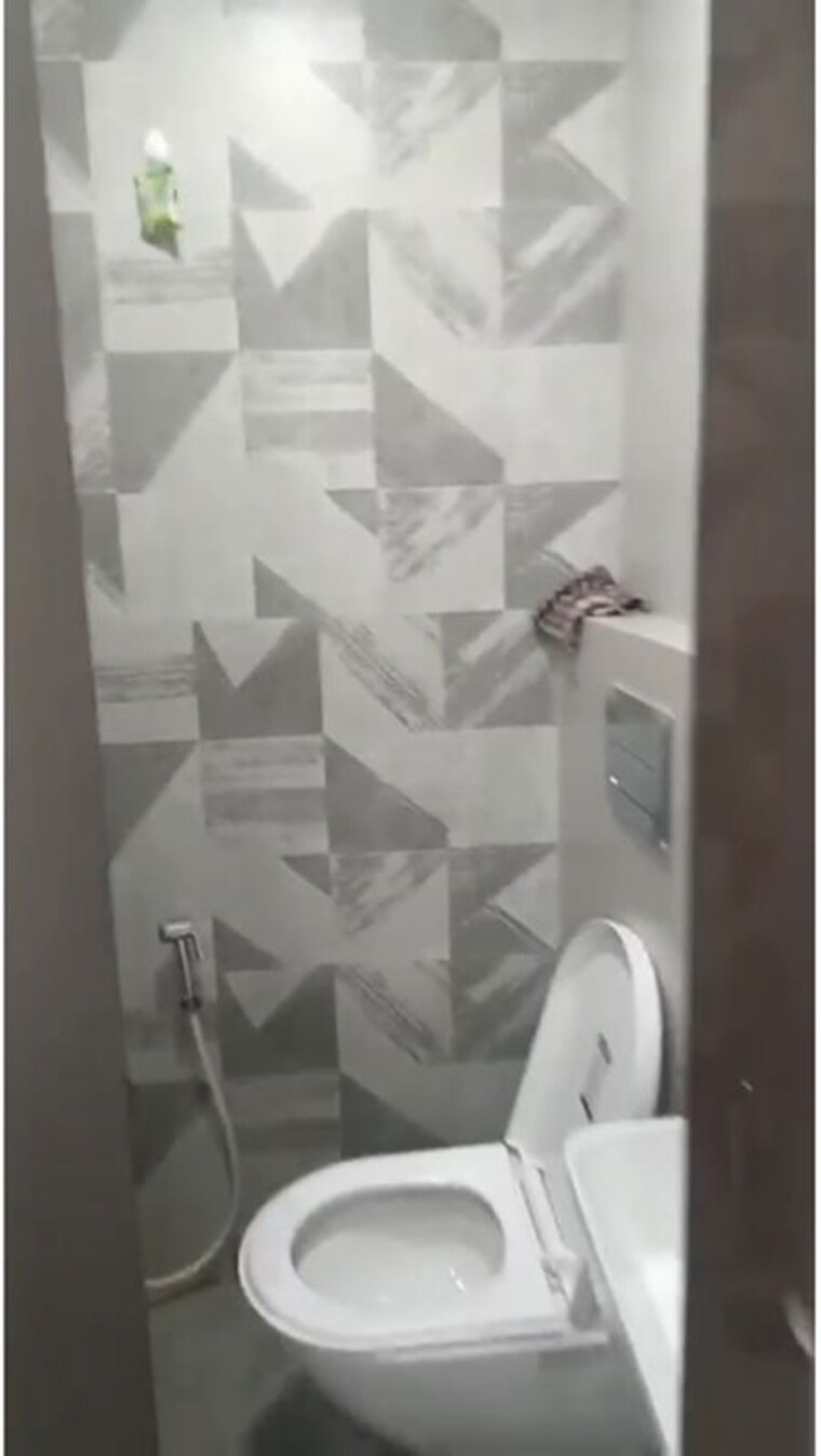 Washroom, chembur Commercial Office Space 786 Sq.Ft. In Chembur Mumbai 10720871