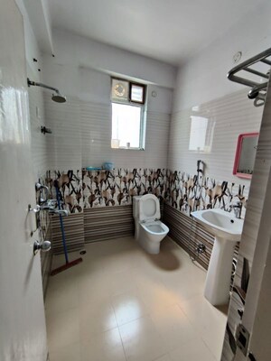 Bathroom in 3 BHK Apartment at Bariatu – for Rent