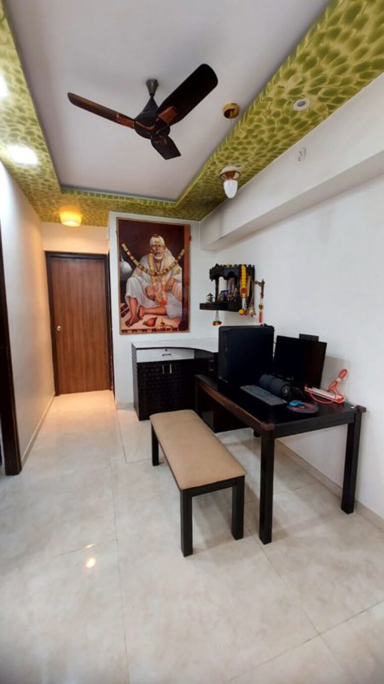 Living Room, lodha-amara 2 Bedroom 609 Sq.Ft. Apartment In Kolshet Road Thane 10720898