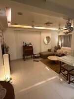 1 BHK +  500 Sq.Ft. Apartment in Juhu