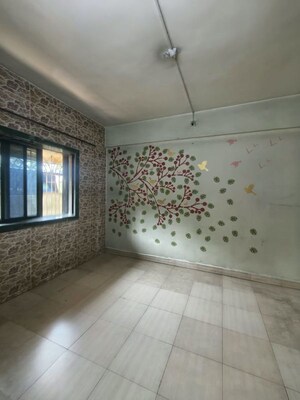 Room in 1 BHK Apartment at Kalwa – for Rent