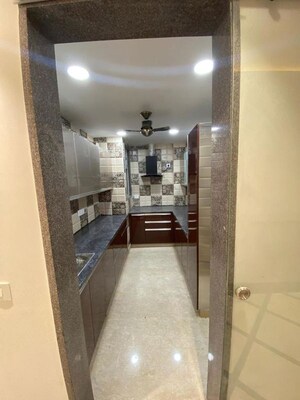 Building Lobby in 3 BHK Builder Floor at Safdarjung Enclave – for Rent