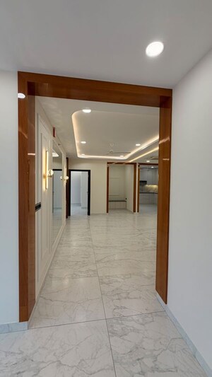 Room in 3 BHK Apartment at Sumadhura The Olympus, Financial District – for Rent