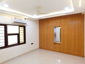 Room in 3 BHK Apartment at Hill Ridge Springs, Gachibowli – for Rent
