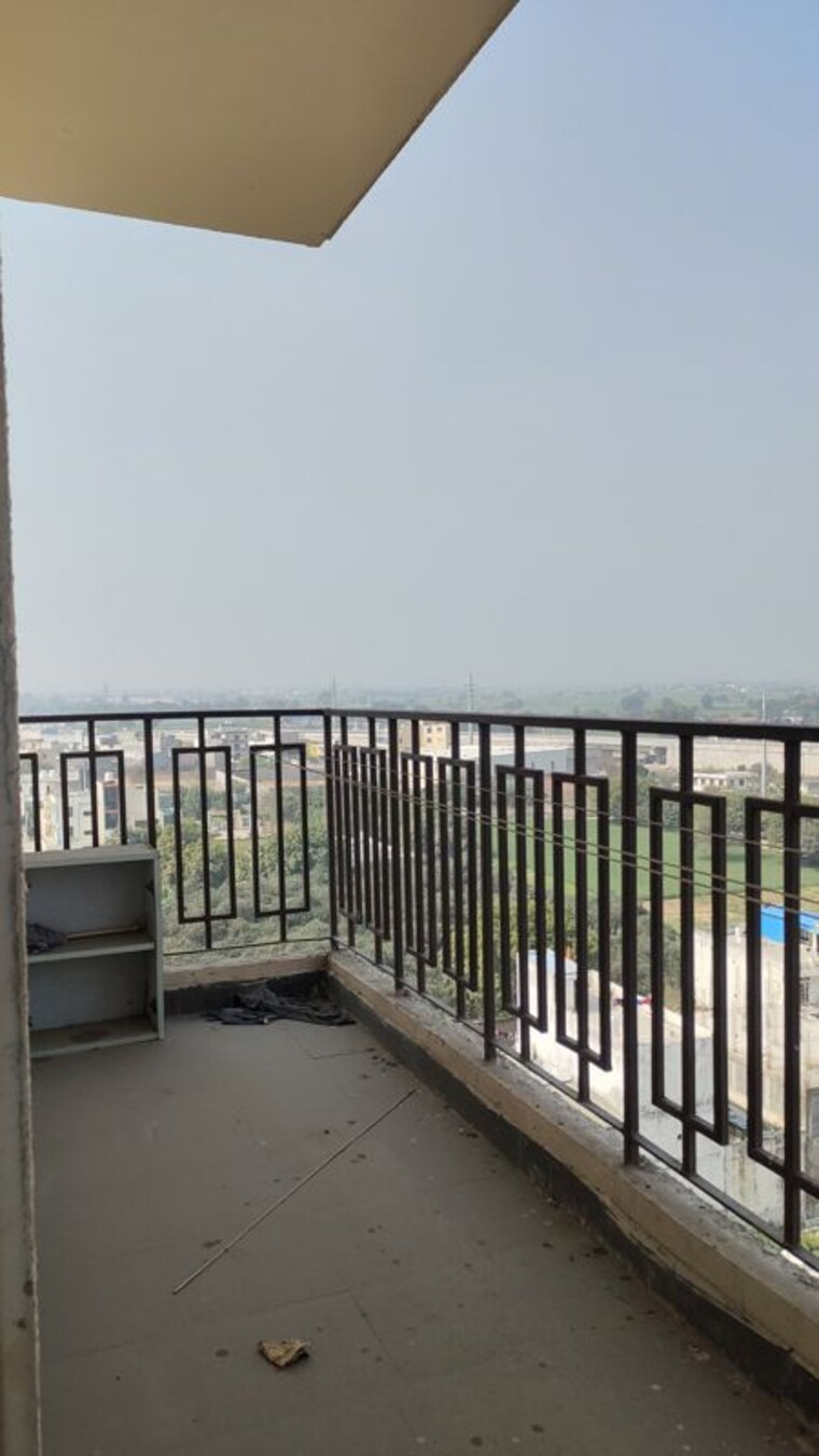 Balcony, signature-global-the-roselia 2 Bedroom 800 Sq.Ft. Apartment In Sector 95a Gurgaon 10721053