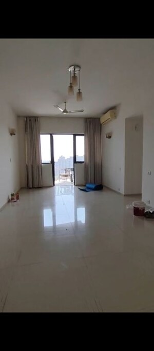 2 BHK Apartment For Rent in Ireo Skyon, Sector 60