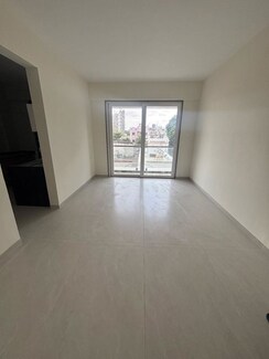 2 BHK Apartment For Rent in Savedi