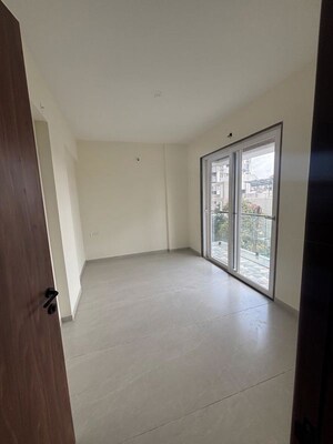 Room in 2 BHK Apartment at Savedi – for Rent