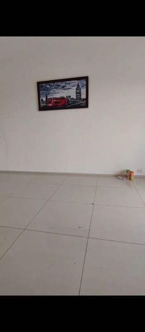 Furnished Amenities in 2 BHK Apartment at Ireo Skyon, Sector 60 – for Rent