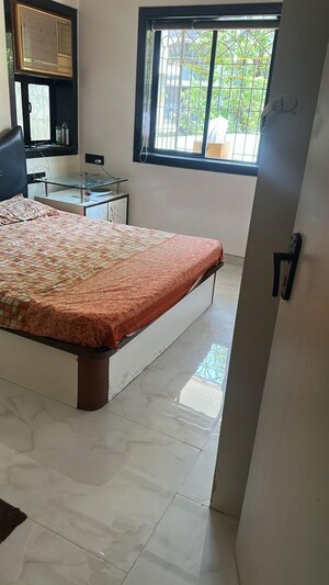 Bedroom in 2 BHK Apartment at Shah Apartment Andheri, Andheri East – for Rent