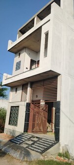 4 BHK +  117 Sq.Yd. Independent House in Dwarika Puri Rd