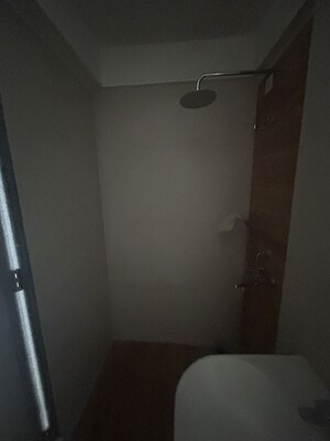 Furnished Amenities in 2 BHK Apartment at Avant Heritage, Jogeshwari East – for Rent