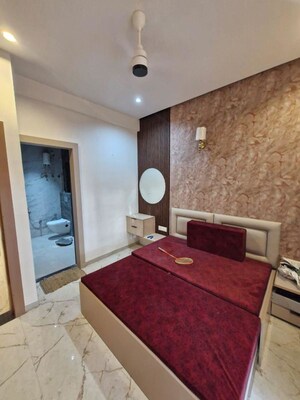 Room in 3 BHK Apartment at Savedi – for Rent