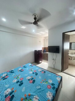1 RkBuilder Floor For Rent in Sushant Lok I