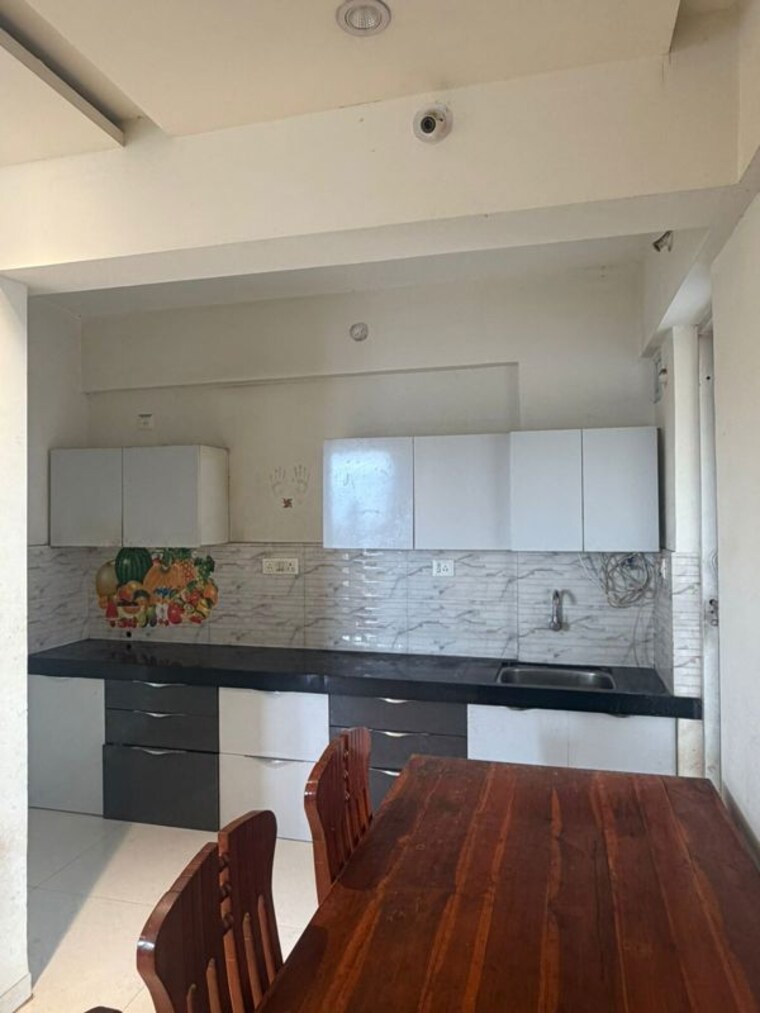 Kitchen, aundh 2 Bedroom 900 Sq.Ft. Apartment In Aundh Pune 10721118