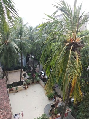 Balcony in 5 BHK Apartment at Ira Chaya, Khar West – for Rent