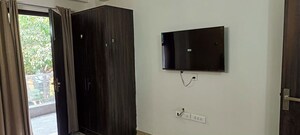 Furnished Amenities in 2 BHK Apartment at Signature Global Prime, Sector 63a – for Rent