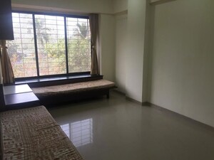 Room in 1 BHK Apartment at Suraj Heights Goregaon, Goregaon East – for Rent