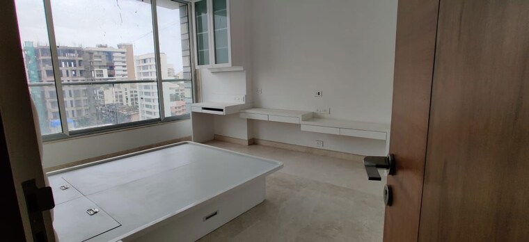Room, benchmark-solus 4 Bedroom 2000 Sq.Ft. Apartment In Bandra West Mumbai 10721170
