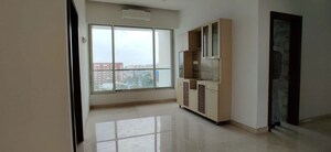 Room in 4 BHK Apartment at Benchmark Solus, Bandra West – for Rent