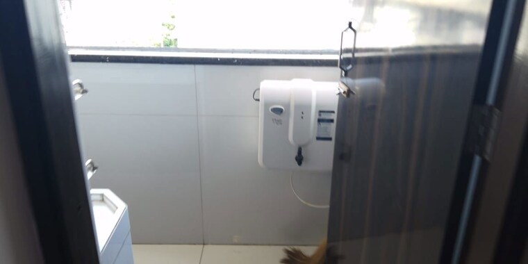 Bathroom, bhagat vadi 1 Bedroom 425 Sq.Ft. Apartment In Bhagat Vadi Mumbai 10721192