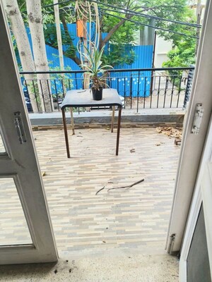 Balcony in 3 BHK Builder Floor at Pamposh Enclave – for Rent