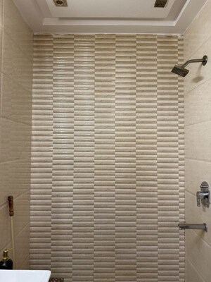 Bathroom in 3 BHK Builder Floor at South Extension ii – for Sale