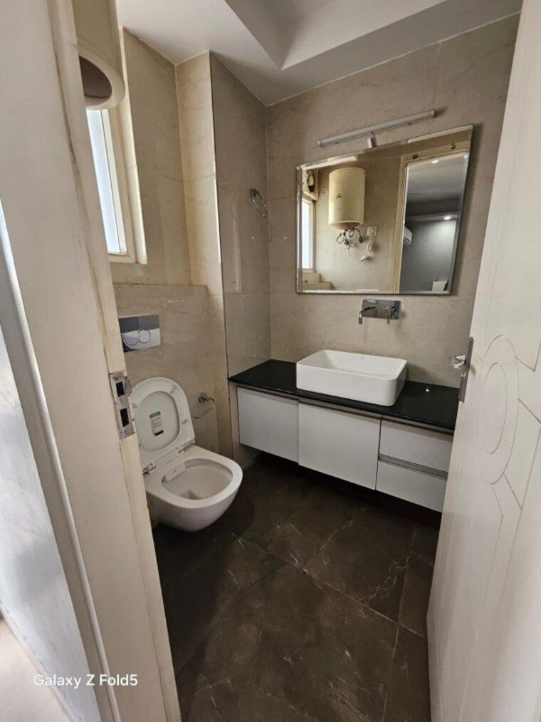 Bathroom, sector 14 2 Bedroom 1469 Sq.Ft. Builder Floor In Sector 14 Gurgaon 10720243