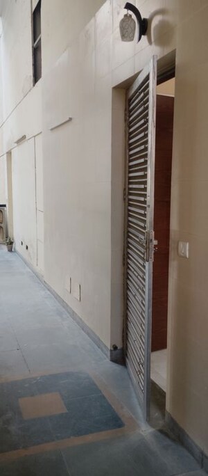  3 BHK Apartment at Nimbus The Hyde park, Sector 78 – for Sale
