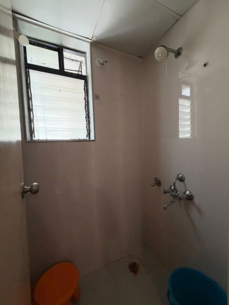 Bathroom, lodha-crown-quality-homes-dombivli 1 Bedroom 322 Sq.Ft. Apartment In Dombivli East Thane 10721268