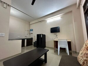 Team Area in 2 BHK Independent House at Sector 14 – for Rent