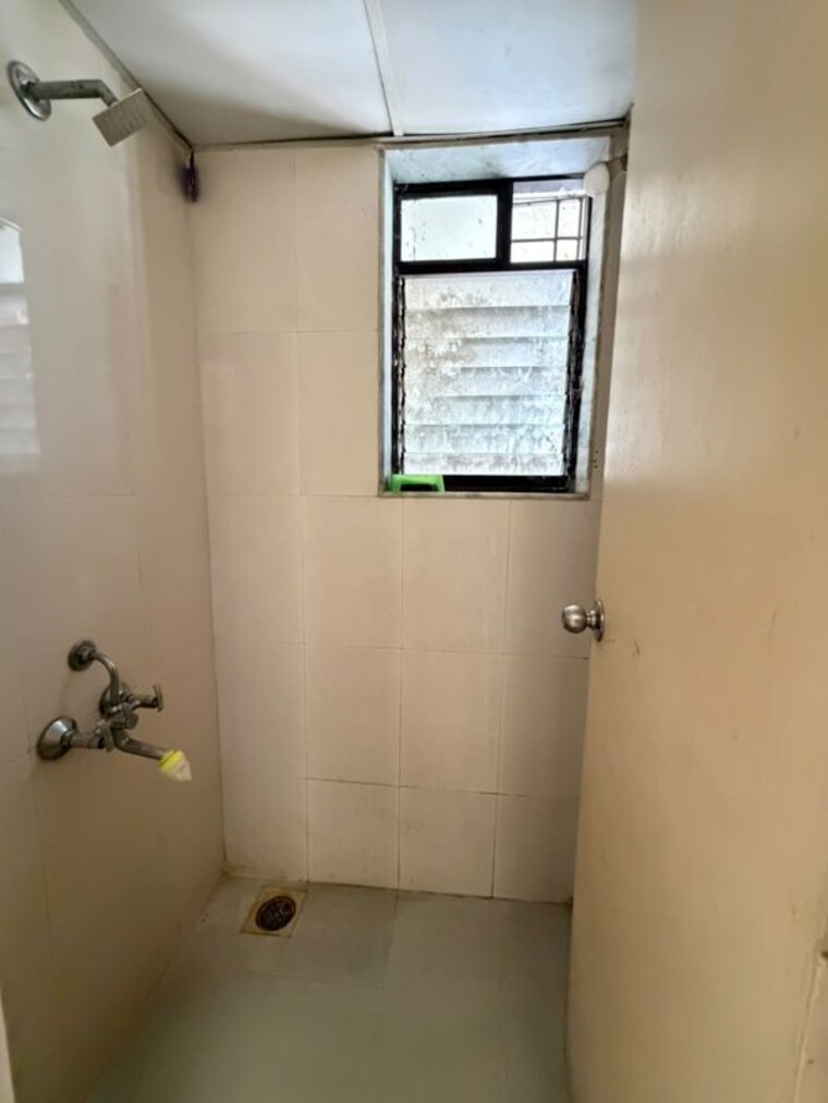 Room, lodha-crown-taloja-quality-homes 1 Bedroom 500 Sq.Ft. Apartment In Dombivli East Thane 10721300
