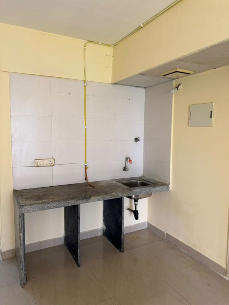 Kitchen, lodha-crown-taloja-quality-homes 1 Bedroom 500 Sq.Ft. Apartment In Dombivli East Thane 10721300