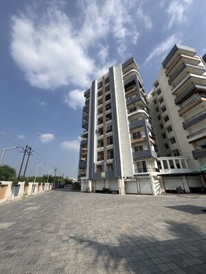 2 BHK Apartment – Exterior View View at Ratan Khand - for Sale