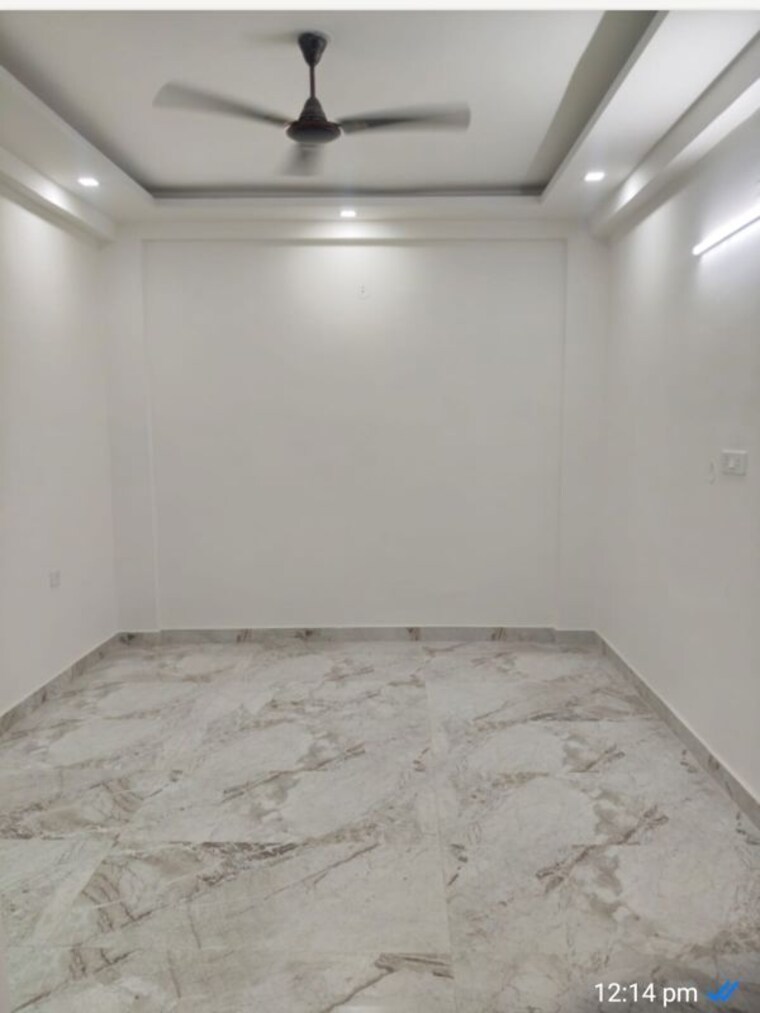 Room, vaidpura 4 Bedroom 2000 Sq.Ft. Villa In Vaidpura Greater Noida 10721219