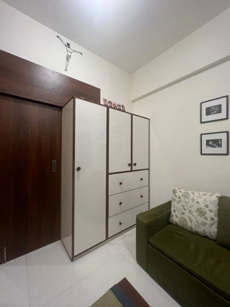 Living Room, parel 3 Bedroom 1090 Sq.Ft. Apartment In Parel Mumbai 10721353