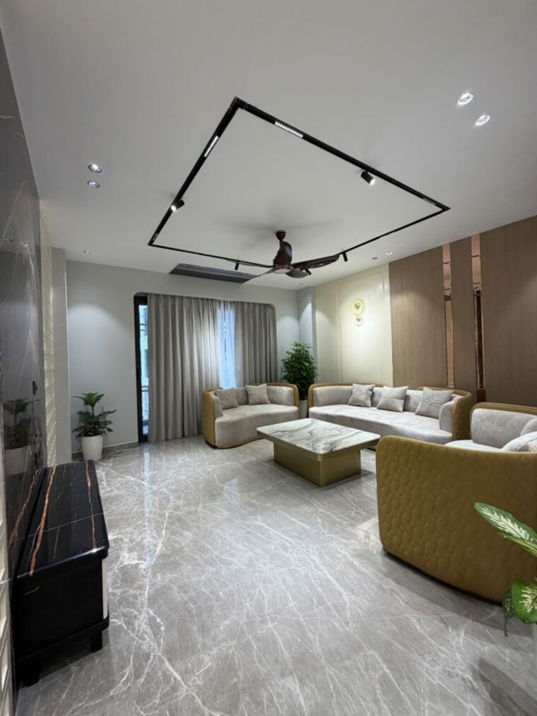 Bedroom, anant-raj-ashok-estate 4 Bedroom 285 Sq.Yd. Builder Floor In Sector 63a Gurgaon 10721346
