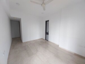 Room in 2 BHK Apartment at Lodha The Park, Worli – for Sale