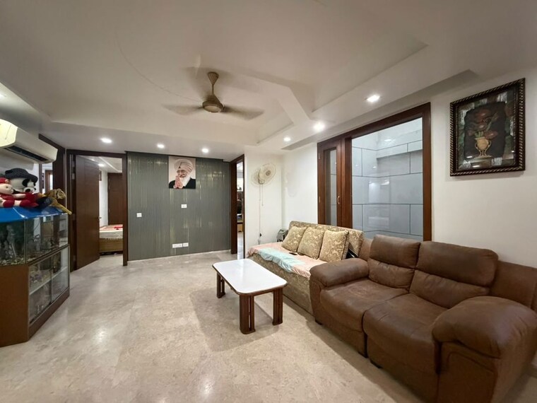 Living Room, saket 2 Bedroom 800 Sq.Ft. Apartment In Saket Delhi 10721369