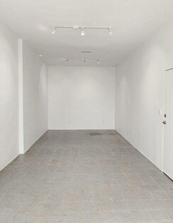 Retail Shop For Rent in Dadar West