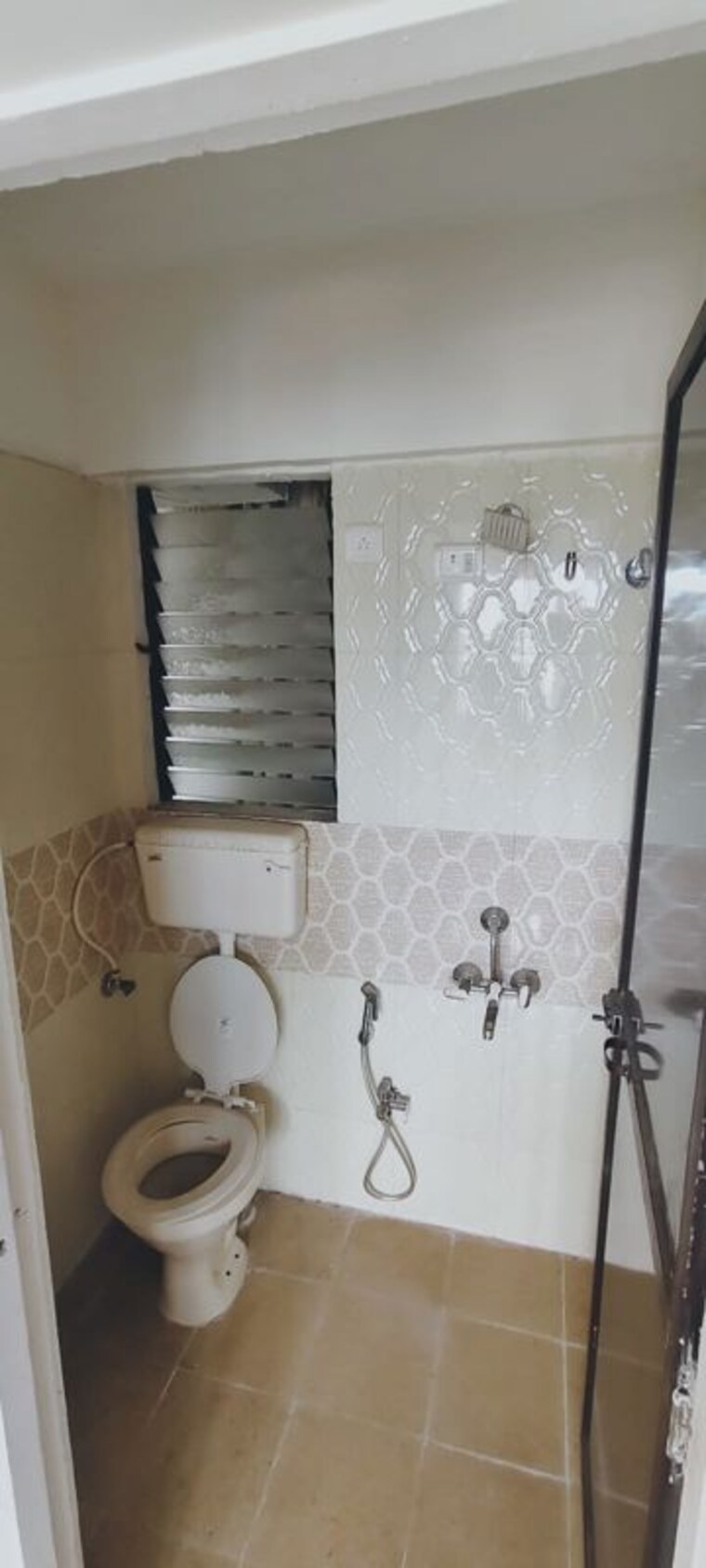 Bathroom, sarah-continental-heights 1 Bedroom 440 Sq.Ft. Apartment In Byculla East Mumbai 10721351