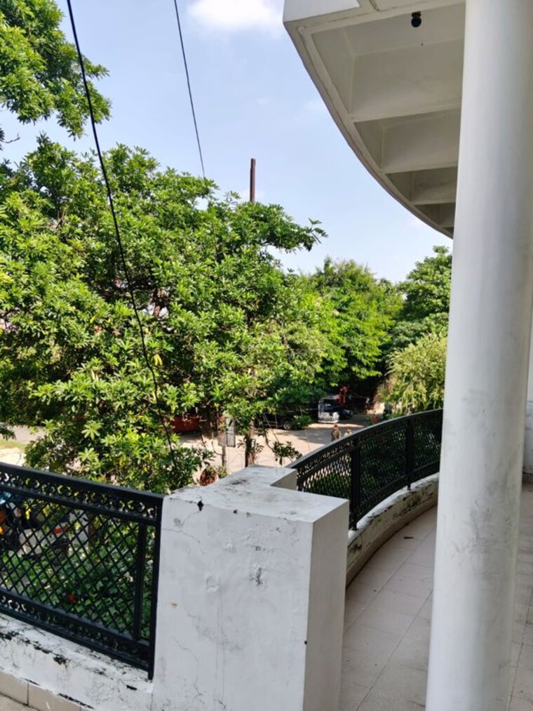 Balcony, vikas nagar 6 Bedroom 2819 Sq.Ft. Independent House In Vikas Nagar Lucknow 10721390