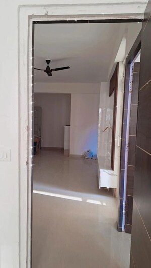 Bathroom in 2 BHK Apartment at Suncity Avenue 76, Sector 76 – for Sale