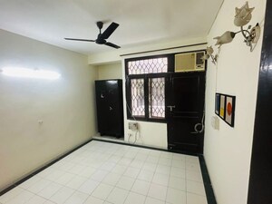 Furnished Amenities in 1 BHK Independent House at Sector 14 – for Rent