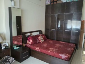 Bedroom in 2 BHK Apartment at Ganesh Prasad Apartment Tardeo, Tardeo – for Rent