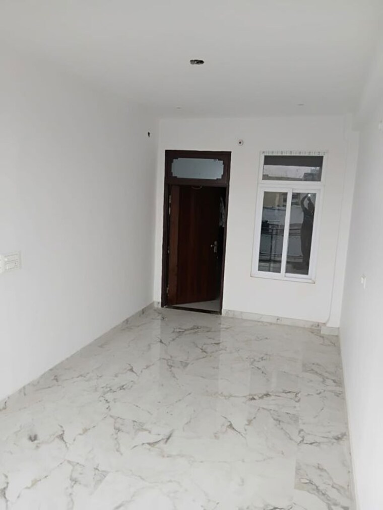 Room, gomti nagar 2 Bedroom 650 Sq.Ft. Builder Floor In Gomti Nagar Lucknow 10721465