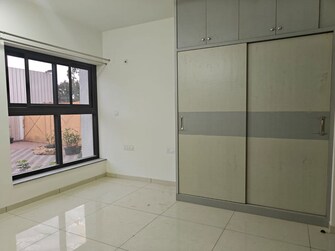 3.5 BHK 1800 Sq.Ft. Apartment in Mantri Webcity