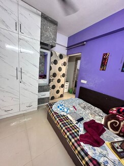 2 BHK Apartment For Rent in Suncity Avenue 102