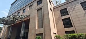  Office Space – Exterior View View at Laxmi Tower Bandra East, Bandra East - for Rent