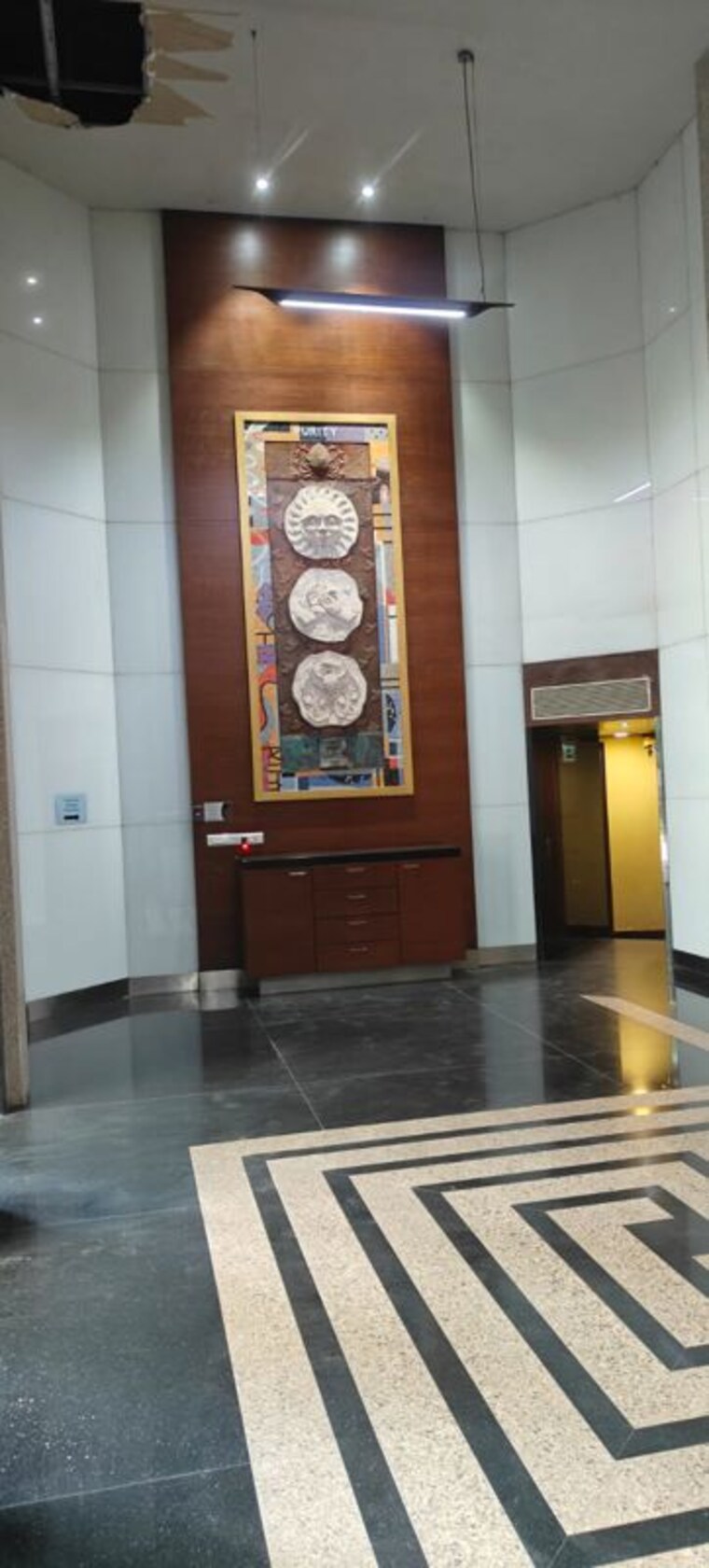 Living Room, laxmi-tower-bandra-east Commercial Office Space 4000 Sq.Ft. In Bandra East Mumbai 10721431